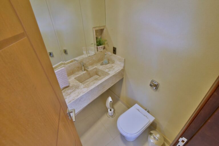 ????????????????????????????????????