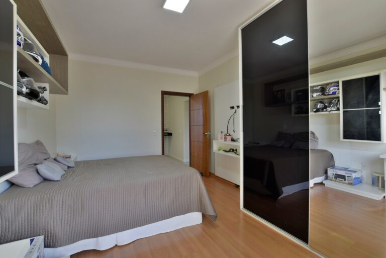 ????????????????????????????????????